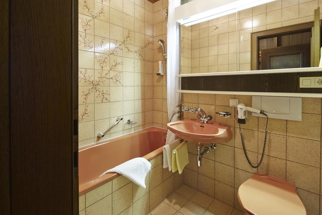 Alpenmotel Saeuling Пінсванг Номер фото
